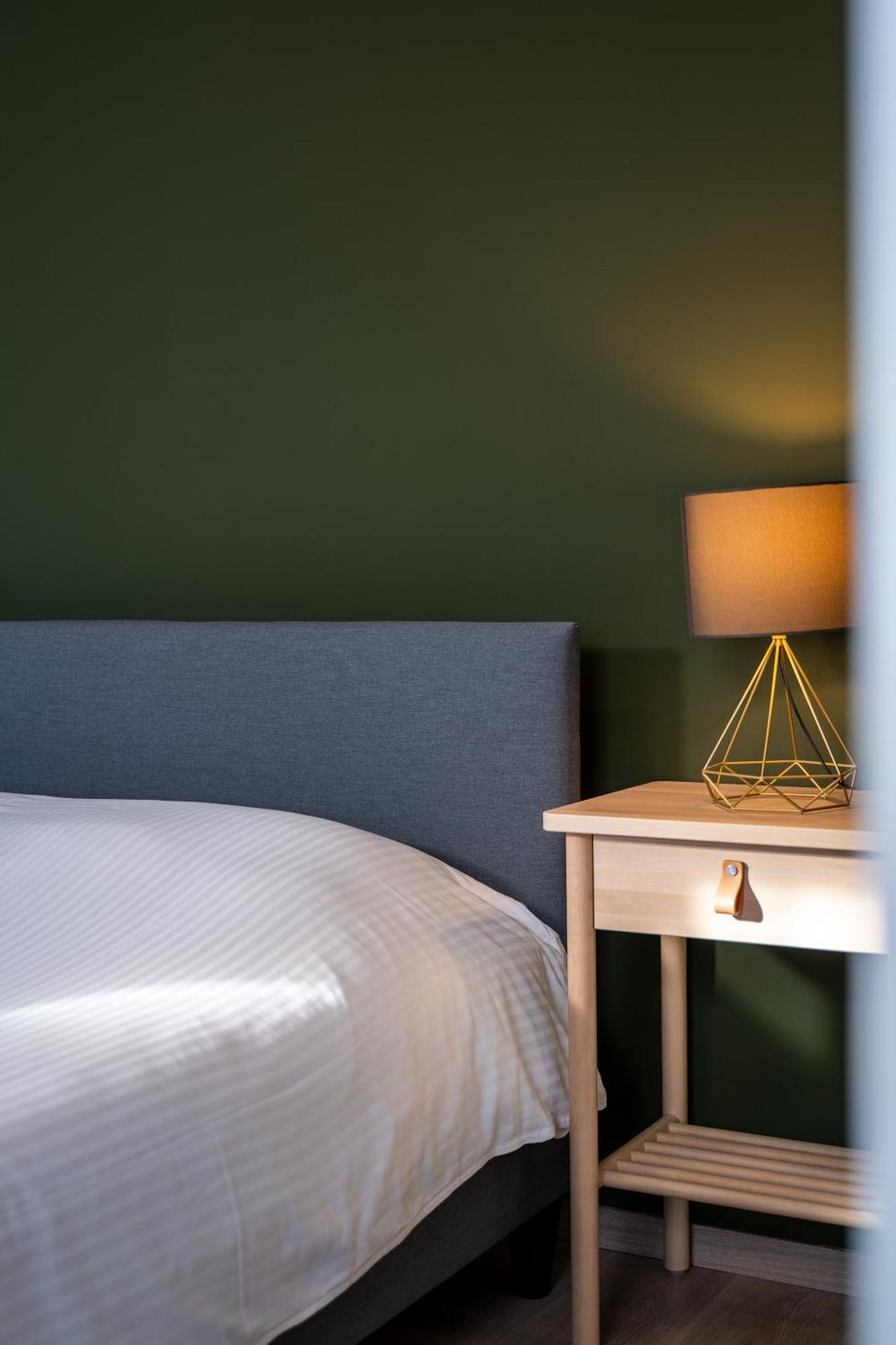 General Sixty-Seven By Romy&Travis Hotel บรูจส์ ภายนอก รูปภาพ