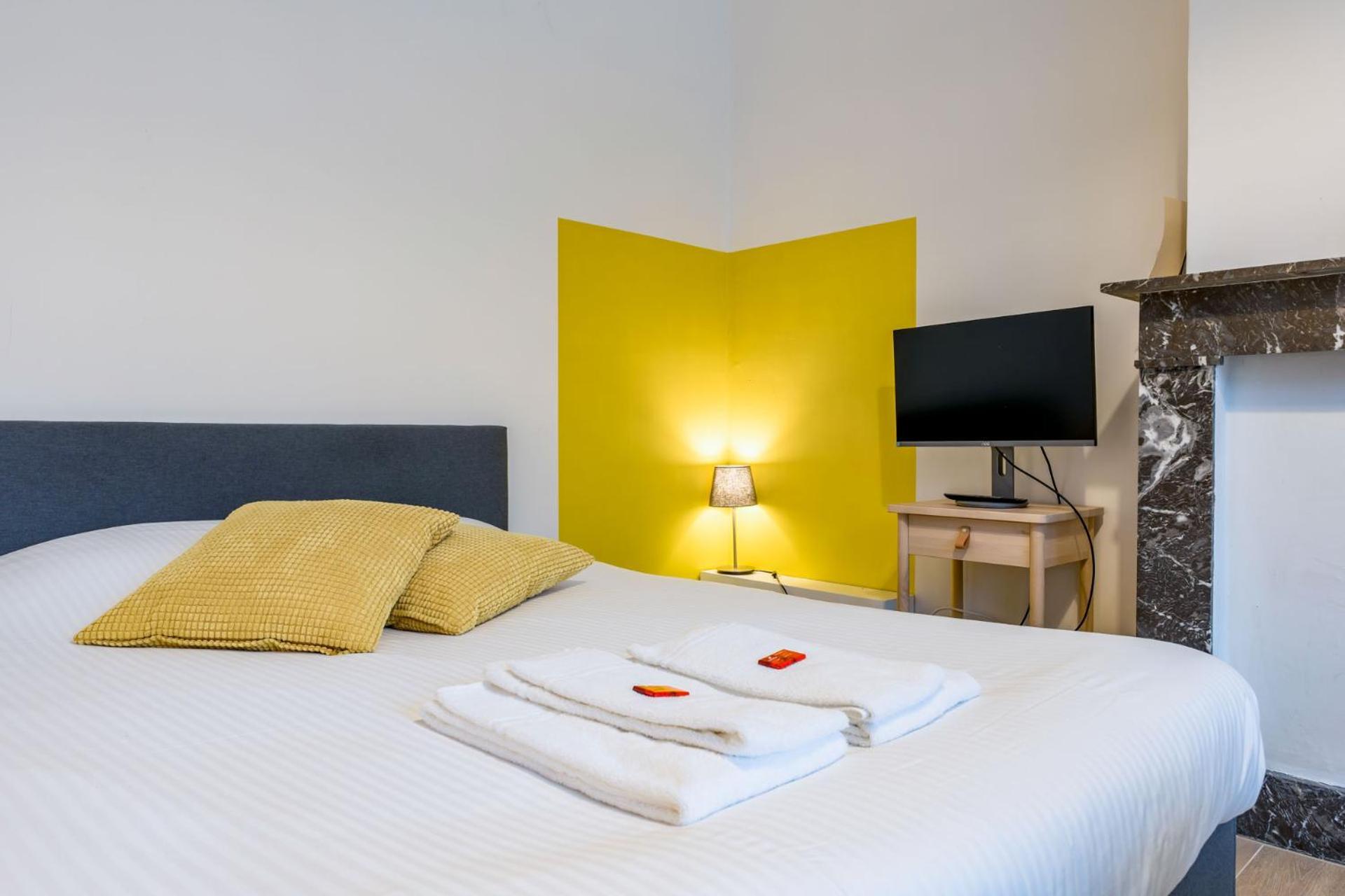 General Sixty-Seven By Romy&Travis Hotel บรูจส์ ภายนอก รูปภาพ