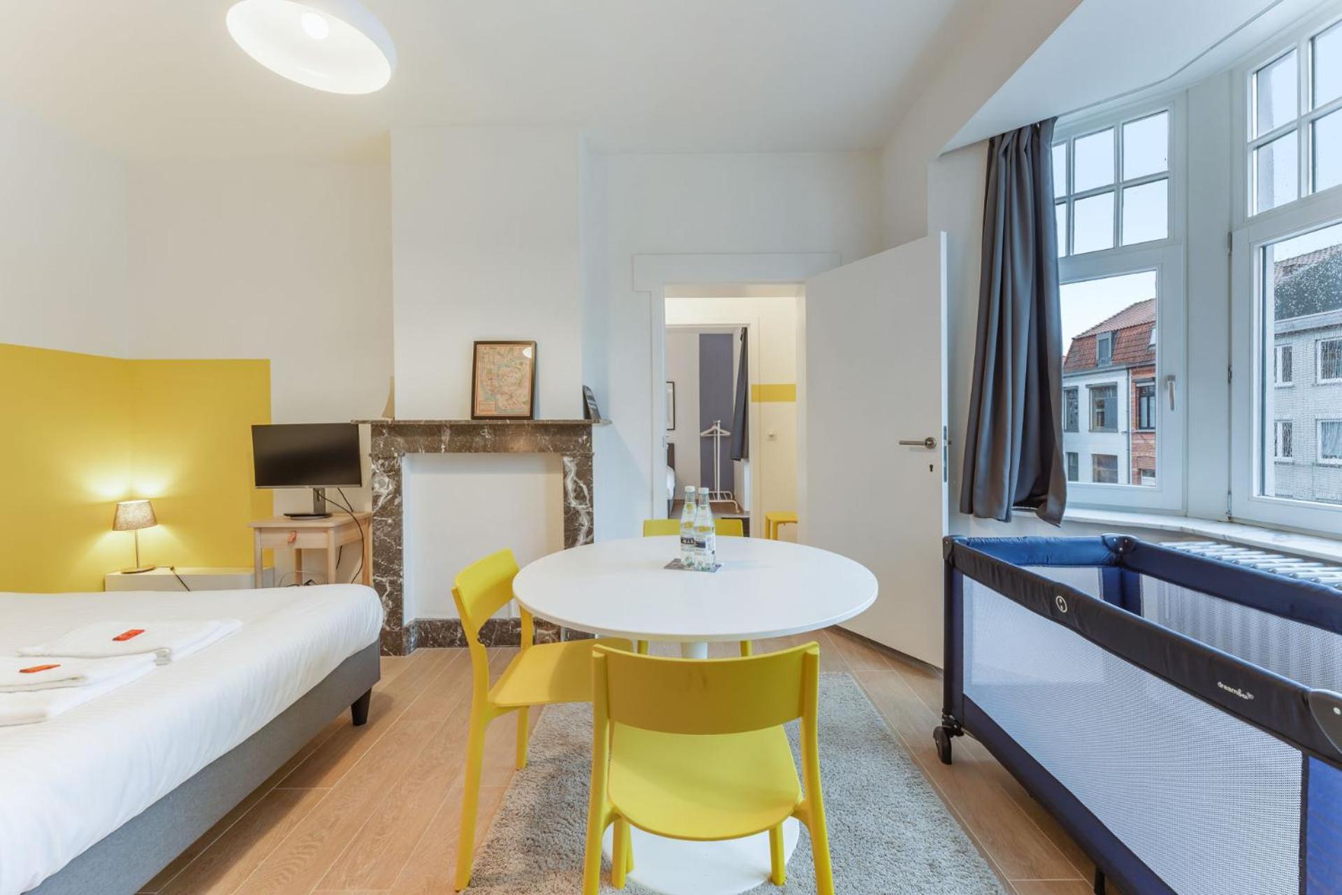 General Sixty-Seven By Romy&Travis Hotel บรูจส์ ภายนอก รูปภาพ