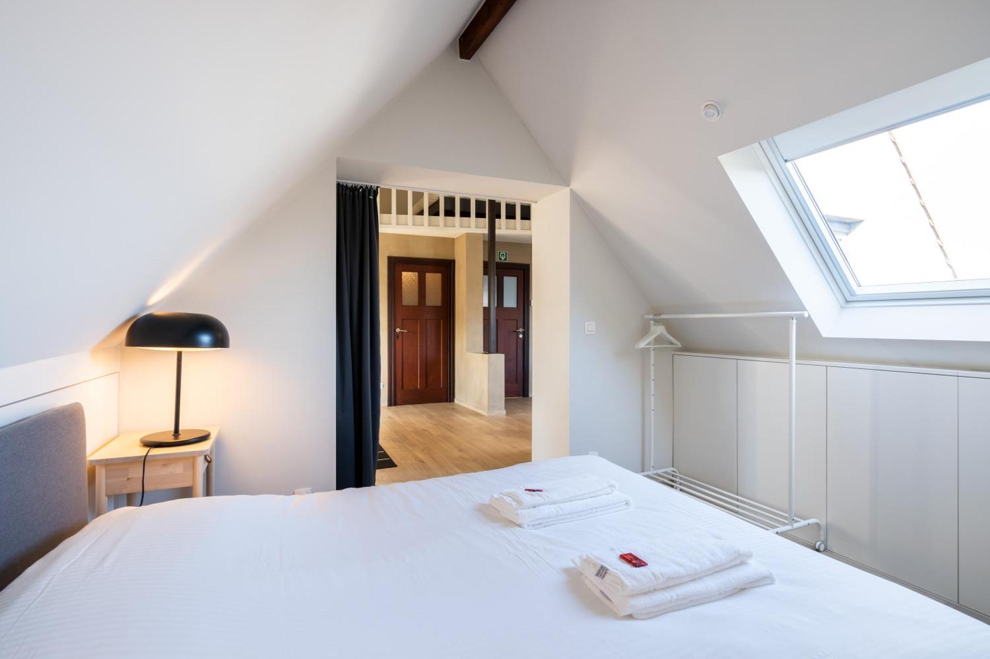 General Sixty-Seven By Romy&Travis Hotel บรูจส์ ภายนอก รูปภาพ